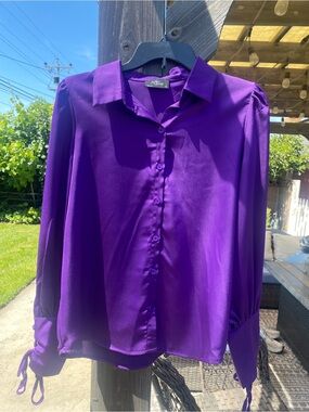 Button-Down Shirt with Tie Cuffs NWT